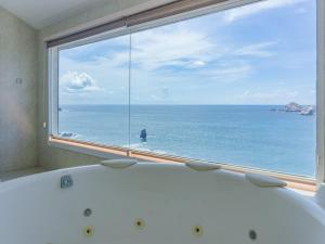 Casa Paseo Centenario, Alberca infinity Privada.