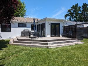 Peaceful Sonoma Oasis with Pool