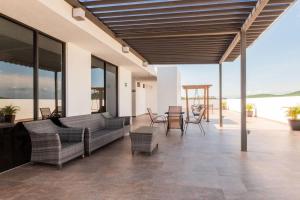 Apartment for 4 with wave pool