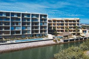 Modern Condo with Pool in Marina Mazatlan