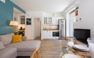 3BR Central Madrid Gem - Rare Private Garden