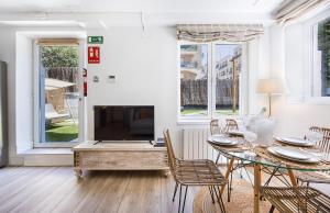 3BR Central Madrid Gem - Rare Private Garden