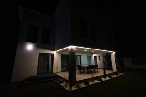 Moonlight City Villa