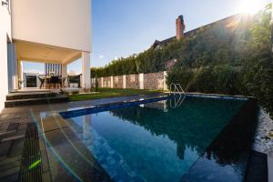 Moonlight City Villa