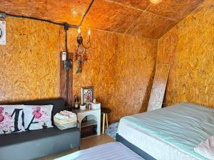 Maka farmstay Thong Pha Phum สวนคุณตาฟาร์มสเตย์