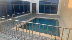 شاليهات بلو لاجون