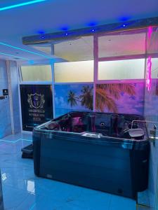 ROYALE SUITE By Highfield Apartments