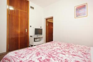 Seaside luxury villa with a swimming pool Orebic, Peljesac - 4520