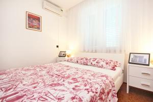 Seaside luxury villa with a swimming pool Orebic, Peljesac - 4520