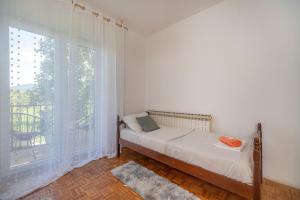 Family friendly house with a parking space Stikada, Velebit - 24937