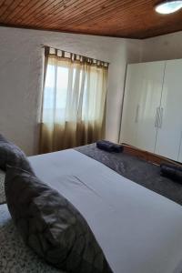 Apartments with parking space Duce, Omis - 24975