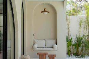 Parisian New 2BR Luxury Villa 8mins walk to Beach