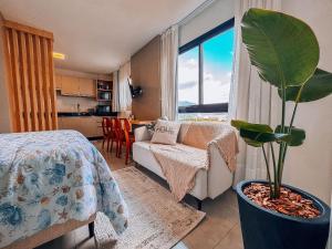 Flat ate 3 pessoas ao lado Shoppings