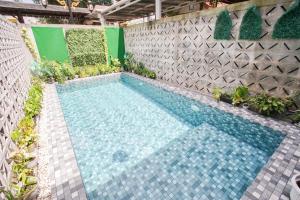 Villa Roemah Restoe Kolam Renang Private