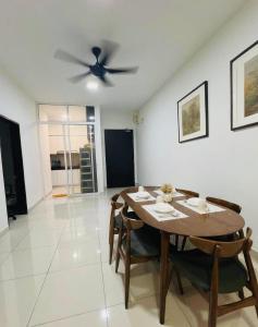 Spacious 3B3R Unit in BukitJalil