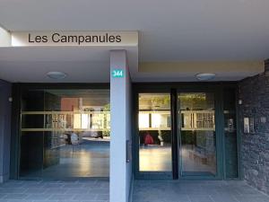 Charmant appartement avec mezzanine, parking privé et Wi-Fi à Bourg Saint Maurice - FR-1-411-1001