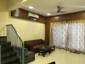 Candy Stays 2BHK with Pvt Pool