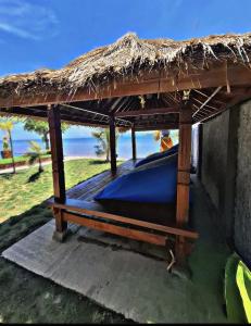 SEAVIEW Bungalow & Resto