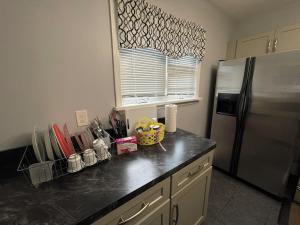 Buffalo 4BR Home 5 Beds, Near Airport & Downtown