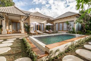 Peaceful Ubud Hideaway - New 3BR Villa with Pool and Green Views