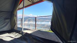 Rooftop Campsite Munsyari