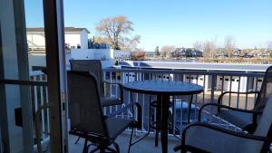 The Beachside Harborfront Hideaway
