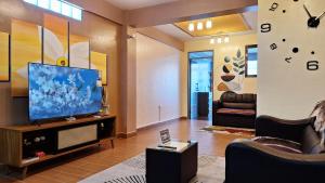 Céntrico apartamento con 2 baños, a pasos de restaurantes y agencias de turismo