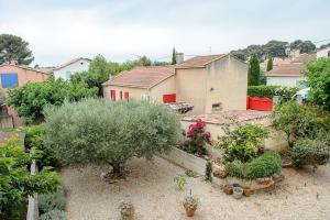 Petit Paradis à Sanary au calme 2 chs clim parking