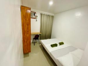 Laguno Hostel and Guest House