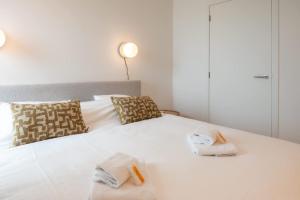 New flat for 4 with tremendous sea views