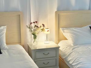 #강남#주차1대무료#지하철역 5분 #2룸# 5인 #코엑스 #도심공항#롯데월드#대치학원가