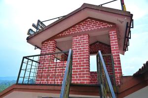 NAVARATHNA International resort