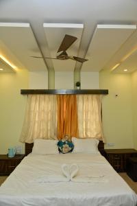 NAVARATHNA International resort