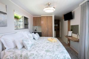 Stylish OceanBreeze 50 Central Mossel Bay