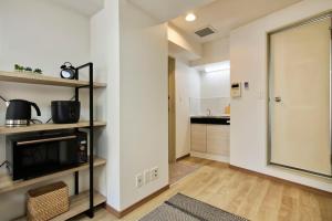 CraftFlat Komagome 509, a compact studio at excellent location