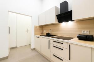 Stilvolles Altbau Apartment - 2 Min zur U-Bahn, Nähe Donaukanal