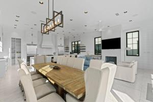 Sea La Vie at Eleanor Beach