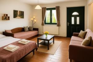 Stone House - Bike Friendly Home