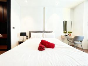 芭提雅 酒店预订 Edge公寓 市中心 健身房 无边泳池 海滩 日光浴86