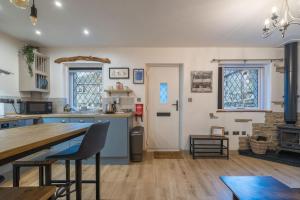 Windermere Cottage - Central Windermere