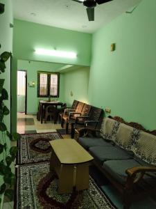 Sri Meenakshi Home stay
