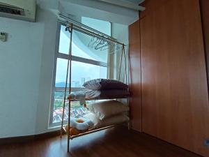 Minimalist Balcony Duplex w Netflix at Bayan Lepas