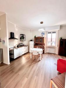 Near Central Station - Fast Wi Fi Kademy House