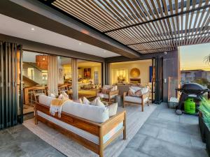 ViLLA LOOKOUT CAMPS BAY