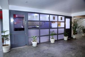 Hotel Red Chilly Pitampura