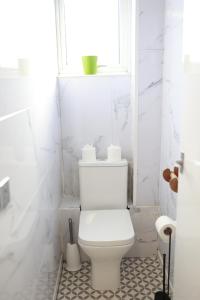 Oxford Family Home Free Parking & Garden Retreat