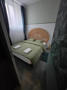 Love room - Jacuzzi - Salle de jeux complète