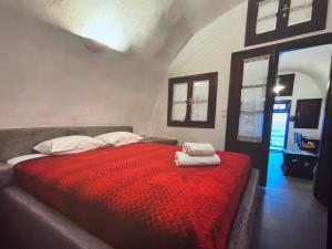 Santorini Breeze , Infinity Blue