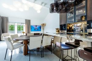 New Villa Los Olivos