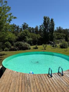 Casa de campo en Tandil con wifi y piscina